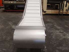 Incline Cleated Belt Conveyor, 4400mm L x 600mm W x 1900mm H - picture0' - Click to enlarge