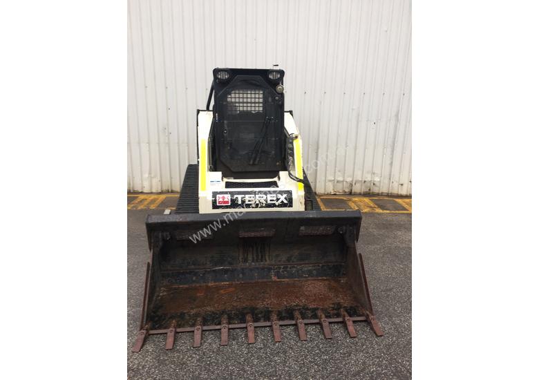 caption Used Terex PT100F Skidsteer