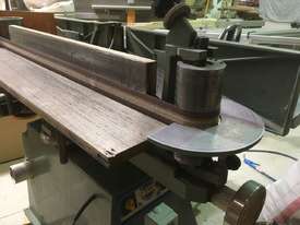 Vulcania VE30 edge sander/linisher - picture0' - Click to enlarge