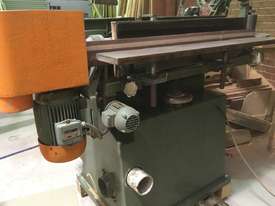 Vulcania VE30 edge sander/linisher - picture1' - Click to enlarge