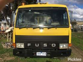 1986 Mitsubishi Fuso FP 4X2 - picture1' - Click to enlarge