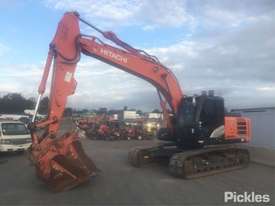 2013 Hitachi ZH210LC-A - picture0' - Click to enlarge