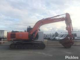 2013 Hitachi ZH210LC-A - picture2' - Click to enlarge