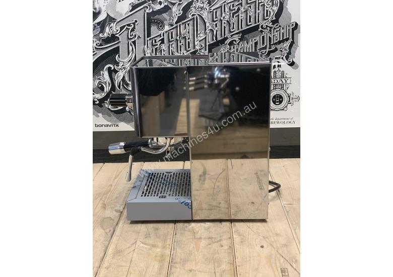 caption ECM CASA V 1 GROUP BRAND NEW STAINLESS STEEL ESPRESSO COFFEE MACHINE