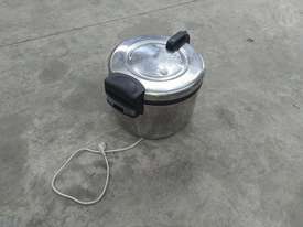Apuro Rice Cooker - picture0' - Click to enlarge