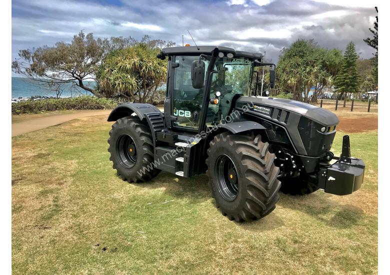 New 2019 jcb JCB FASTRAC Tractor Tractors in BUNDABERG, QLD