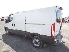 IVECO DAILY 35-130 Van - picture2' - Click to enlarge