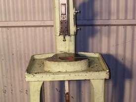 PENDULUM TREADLE (KICK) PRESS. - picture0' - Click to enlarge