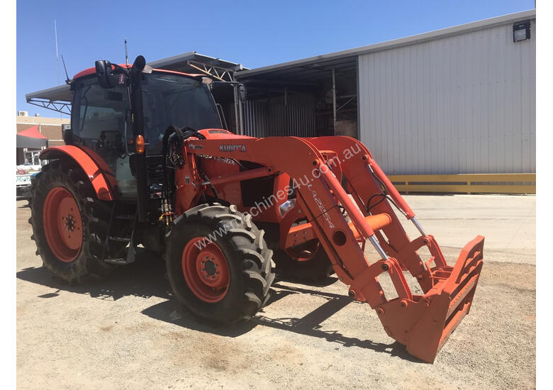 caption Kubota M135GX FWA/4WD Tractor