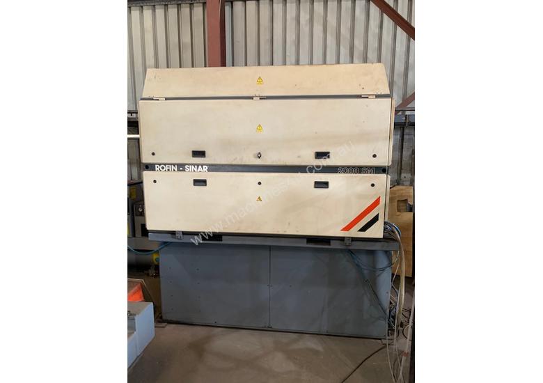 caption Laser Cutter 3000 METER X 1500 Bed