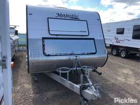 2014 Majestic Sierra - picture0' - Click to enlarge