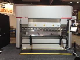 Environmentally friendly Durma ADServo Press Brake - picture0' - Click to enlarge