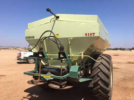 Marshall 880T Fertilizer/Manure Spreader Fertilizer/Slurry Equip - picture0' - Click to enlarge