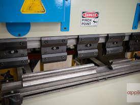 Ermaksan AP1270-35 NC Pressbrake. In good condition with light guards and tooling. - picture1' - Click to enlarge