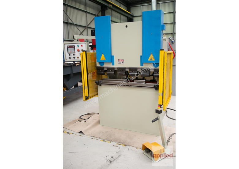 Used 2002 ermaksan Ermaksan AP127035 NC Pressbrake In good condition