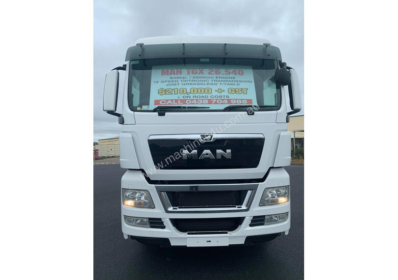 caption MAN 26.540 TGX Primemover Truck