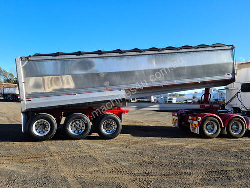 Tefco Semi Tipper Trailer