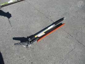 Stihl Hedger Attachment - picture0' - Click to enlarge