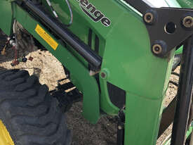 John Deere 4105 FWA/4WD Tractor - picture0' - Click to enlarge