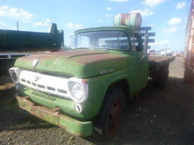 Ford F500 Tray Truck - picture0' - Click to enlarge