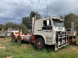 1986 International Acco T2670 - picture0' - Click to enlarge