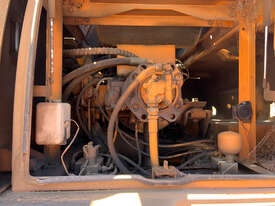 Hyundai ROBEX 200W-7  Wheeled-Excav Excavator - picture1' - Click to enlarge