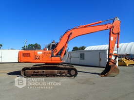HITACHI ZAXIS 200 HYDRAULIC EXCAVATOR - picture0' - Click to enlarge