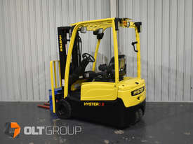 Hyster J1.8XNT 3 Wheel Electric Forklift 4600mm Container Mast Sideshift Sydney - picture0' - Click to enlarge