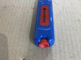 Cabac Swivel Blade Cable Stripper 8 - 28mm  - picture0' - Click to enlarge