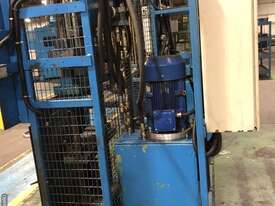 Vertical Ram Hydraulic Press - picture2' - Click to enlarge