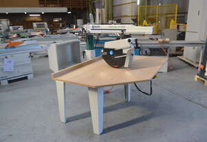 SCM 650 Radial Arm Saw 4 HP/3 Phase - Model: SR650