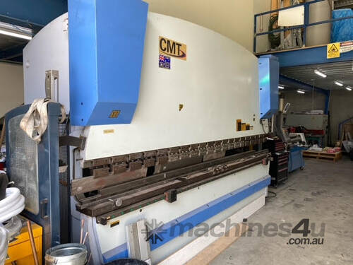 CNC Hydraulic Pressbrake PBHS 4100 x 220