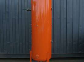 Vertical Air Compressor Receiver Tank 600L - Champion - picture0' - Click to enlarge