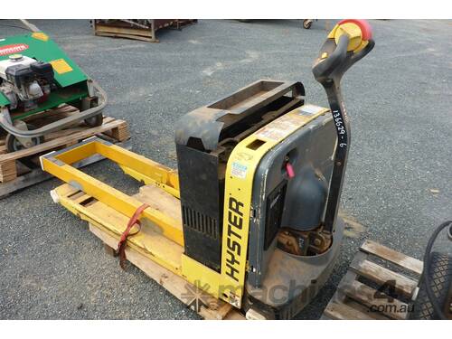 Hyster Electric Pallet Truck