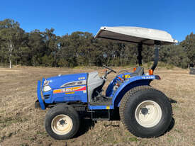 Iseki TG5330F FWA/4WD Tractor - picture1' - Click to enlarge
