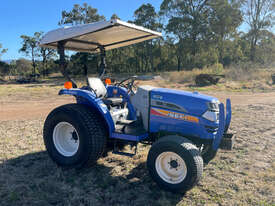 Iseki TG5330F FWA/4WD Tractor - picture2' - Click to enlarge