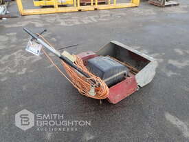 SCOTT BONNAR 760MM 3 PHASE CYLINDER MOWER - picture0' - Click to enlarge