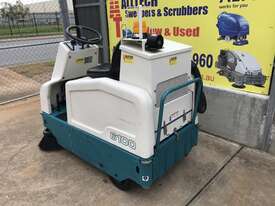 Tennant 6100 E battery Powered Sub Compact Ride On Sweeper - picture1' - Click to enlarge