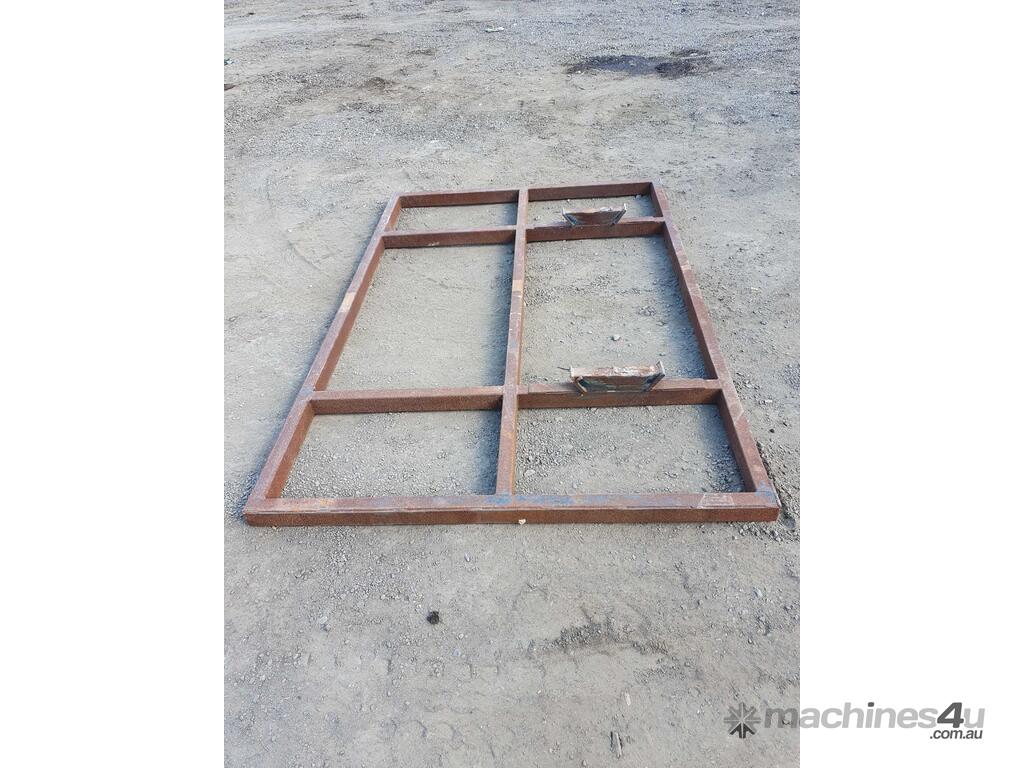 Used m&m MM Skid Steer Smudge Bar in UNANDERRA, NSW