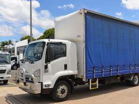 2015 ISUZU FSR 850 - Tautliner Truck - Tail Lift - picture2' - Click to enlarge