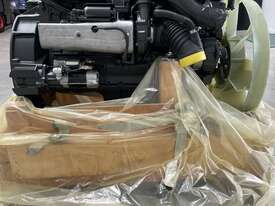 New Mercedes-Benz OM906LA 205kW EURO 2 Diesel Engine  - picture1' - Click to enlarge