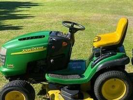 2004 John Deere L120 Lawn Garden Tractors - picture0' - Click to enlarge