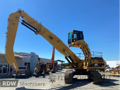 Caterpillar 330D Material Handler