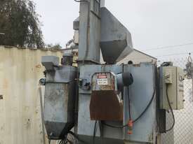 Horizontal Barrel Blast Cleaning Machine - picture0' - Click to enlarge