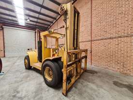 10T Hyster H250H - picture0' - Click to enlarge