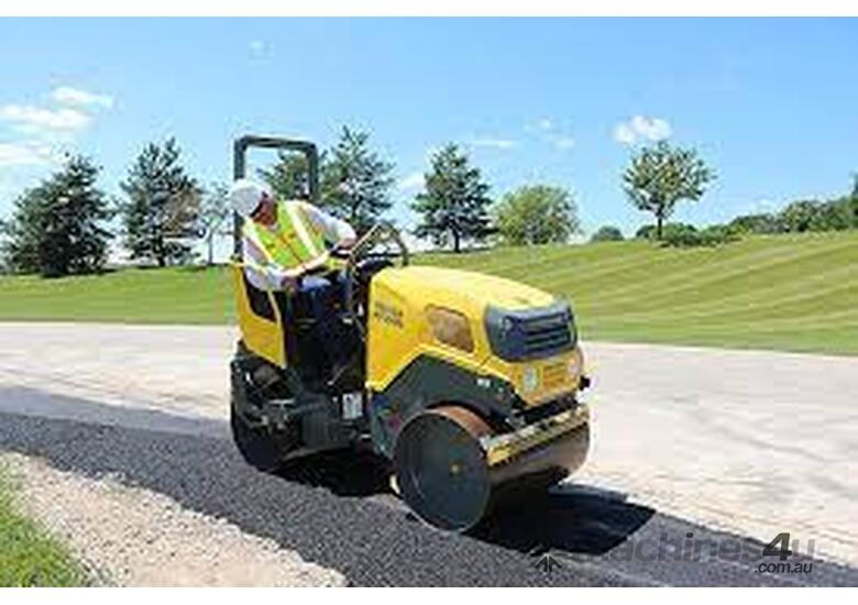 caption Tandem Roller