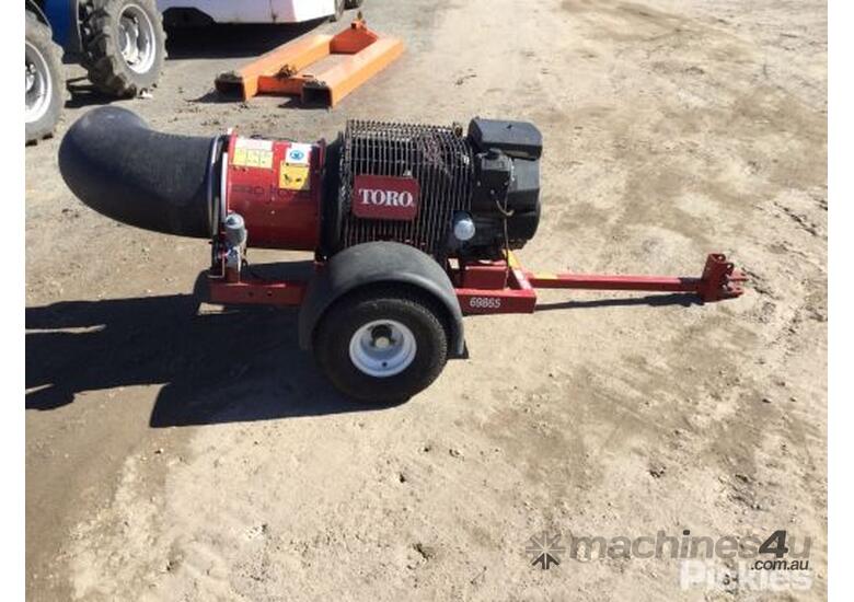 Used 2014 Toro Pro Force Blower Trailer Mounted Turbo Blower in ...