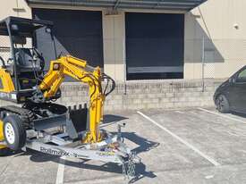 Yuchai YC15-8 Mini Excavator + Trailer Drive Away - picture1' - Click to enlarge