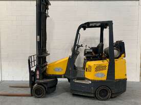 2t Aisle-Master Articulated Forklift - picture0' - Click to enlarge