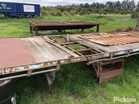 Table Top Trailer (Salvage) - picture1' - Click to enlarge